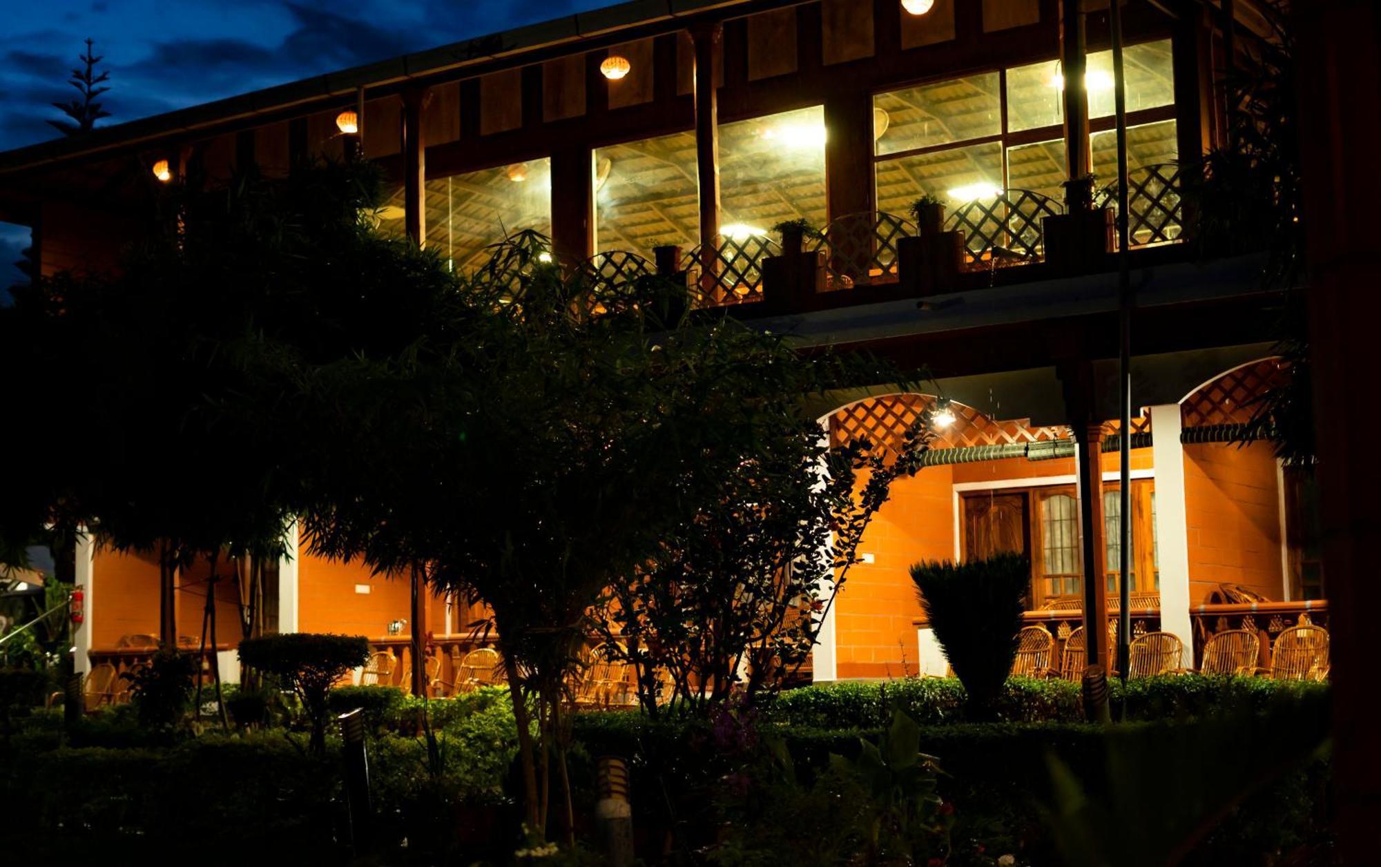 The Nest Inn Resort マジナグディ エクステリア 写真